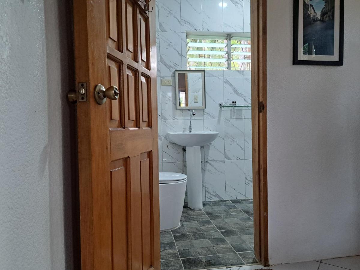 Palmera Palma Private 1-Br Bungalow In โมอัลโบอัล ภายนอก รูปภาพ